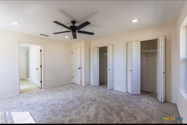 286 S Baese Road, Elm Mott, TX 76640