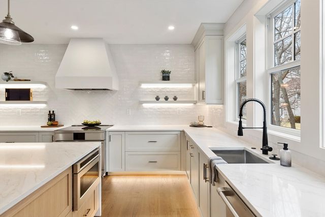 16 Estabrook Road, Lexington, MA 02420