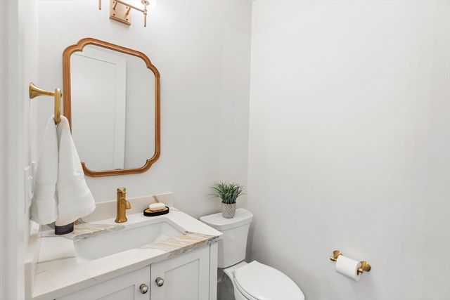 16 Estabrook Road, Lexington, MA 02420