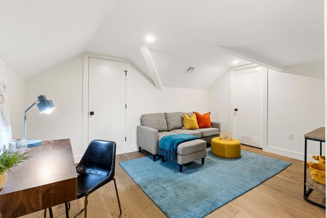 16 Estabrook Road, Lexington, MA 02420