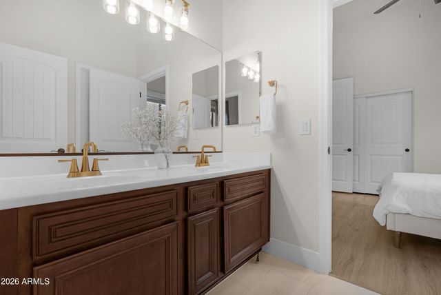 8542 E LOCKWOOD Street, Mesa, AZ 85207