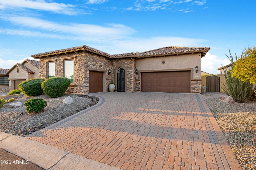 8542 E LOCKWOOD Street, Mesa, AZ 85207