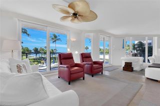 4901 Gulf Shore BLVD N # 201, Naples, FL 34103