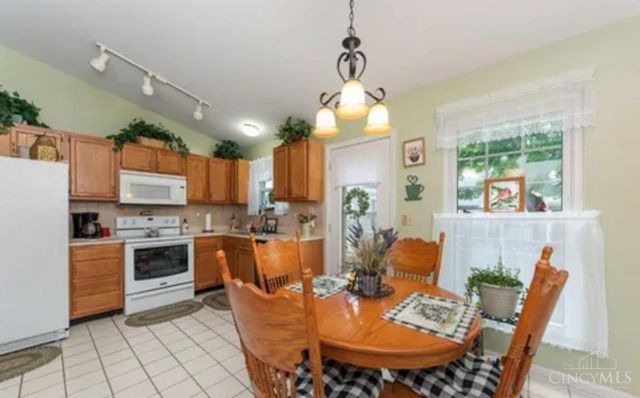 4555 Brown Avenue, Blue Ash, OH 45242