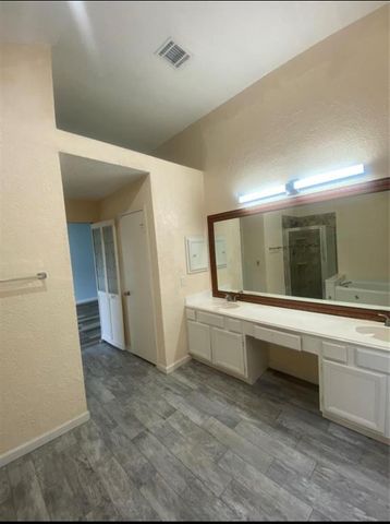 13206 Terralyn Way, Sugar Land, TX 77478