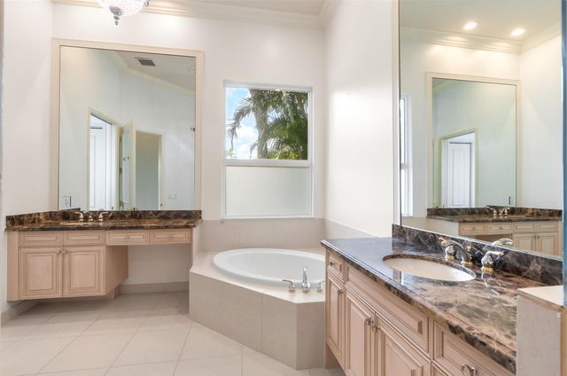 7916 Montecito Place, Delray Beach, FL 33446