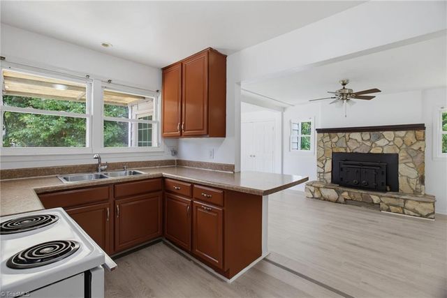 807 Tuscaloosa Street, Greensboro, NC 27406