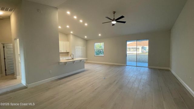 2863 Grant Avenue SE, Palm Bay, FL 32909
