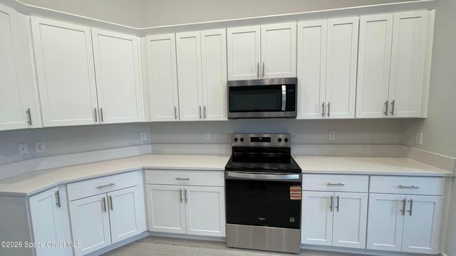 2863 Grant Avenue SE, Palm Bay, FL 32909