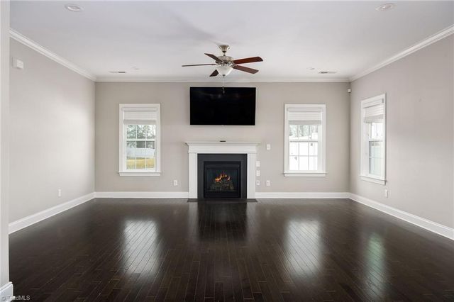 109 Phoenix Court, Lexington, NC 27295