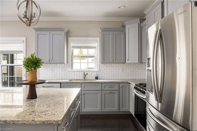 109 Phoenix Court, Lexington, NC 27295