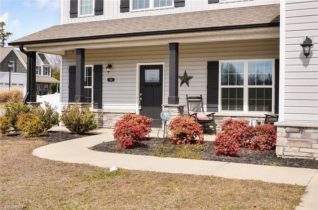 109 Phoenix Court, Lexington, NC 27295