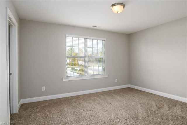 109 Phoenix Court, Lexington, NC 27295