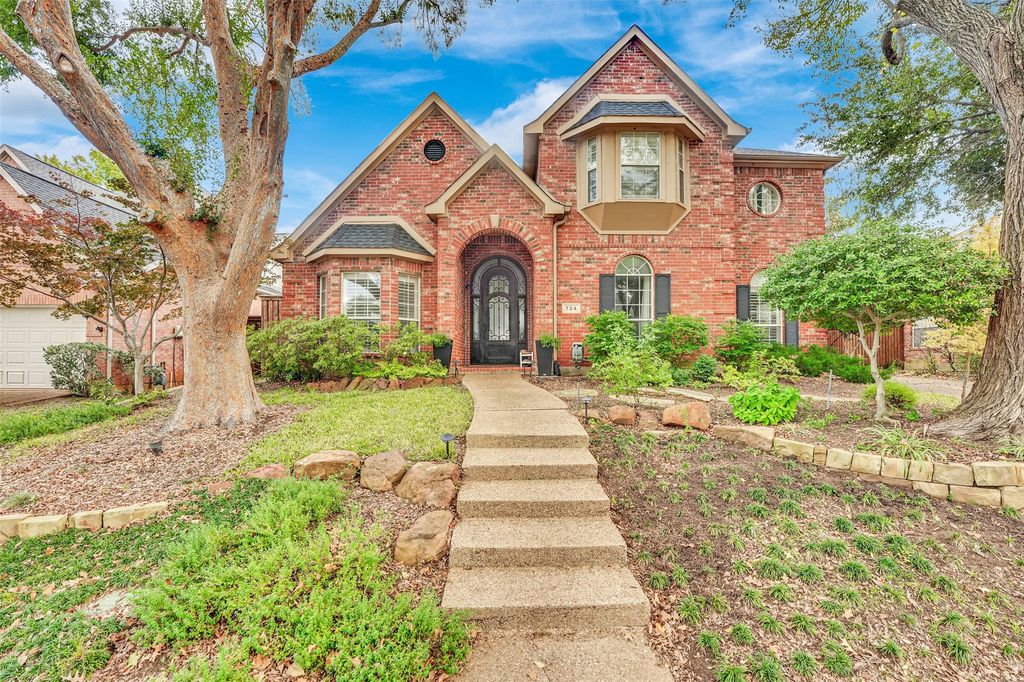 724 Canongate Drive, Flower Mound, TX 75022