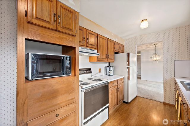 8114 Fairway Drive SW, Lakewood, WA 98498