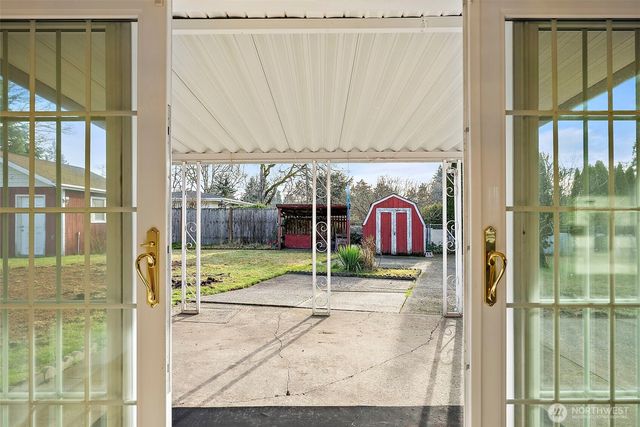 8114 Fairway Drive SW, Lakewood, WA 98498