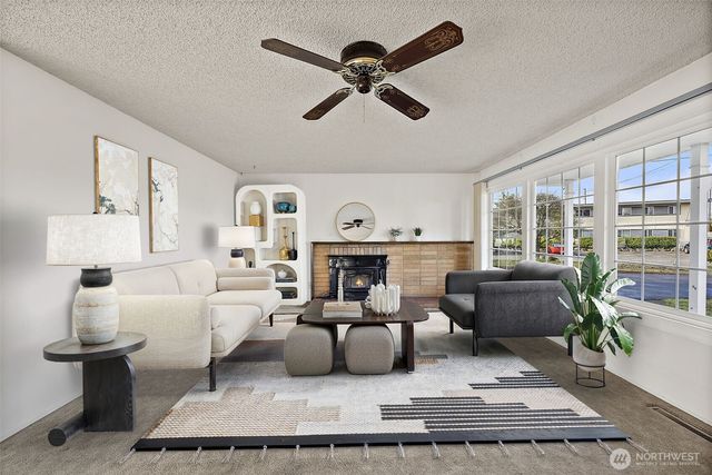 8114 Fairway Drive SW, Lakewood, WA 98498