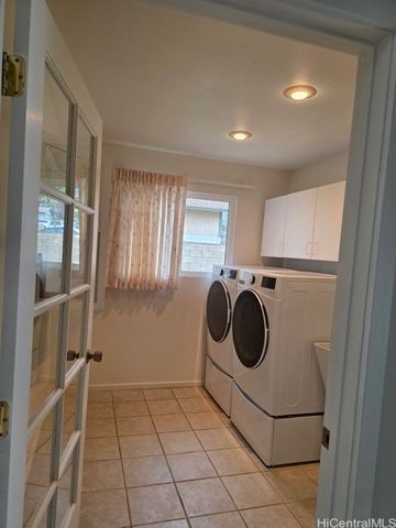 92-1236 Uahanai Street, Kapolei, HI 96707