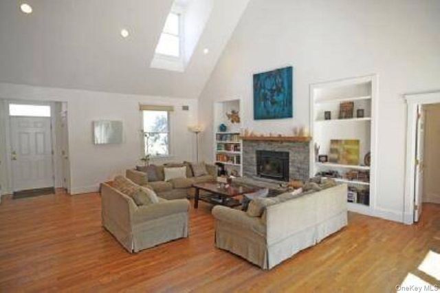 111 Merchants Path, Sagaponack, NY 11962