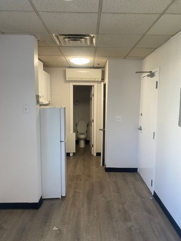 135 Broadway 205, Everett, MA 02149