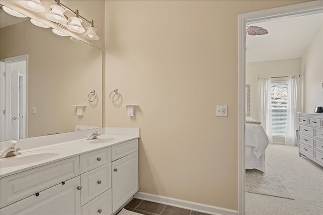 306 Normandy Cir, Nashville, TN 37209