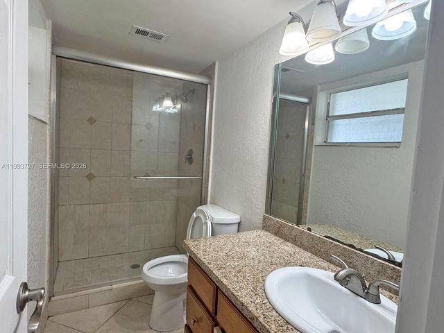 8475 SW 94th St 119E, Miami, FL 33156