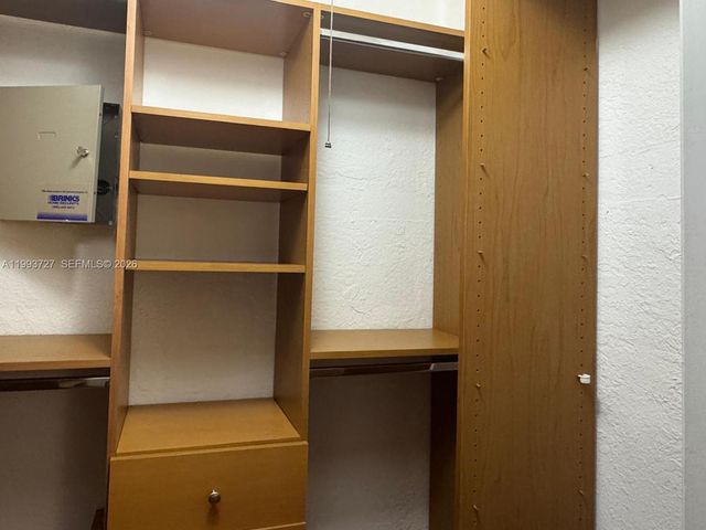 8475 SW 94th St 119E, Miami, FL 33156