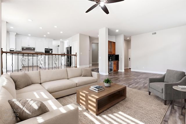 105 Dulverton Cir, Folsom, CA 95630