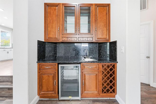 105 Dulverton Cir, Folsom, CA 95630