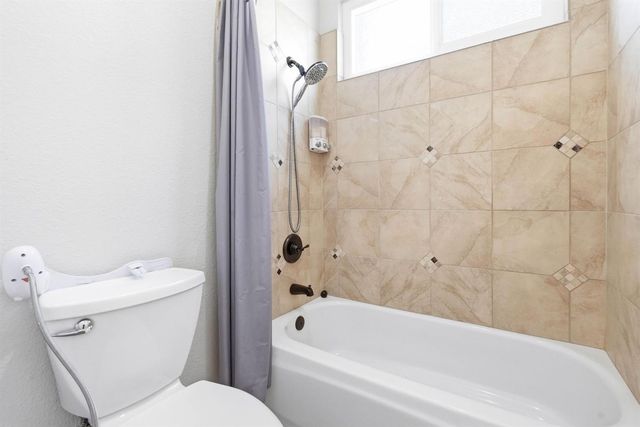 105 Dulverton Cir, Folsom, CA 95630