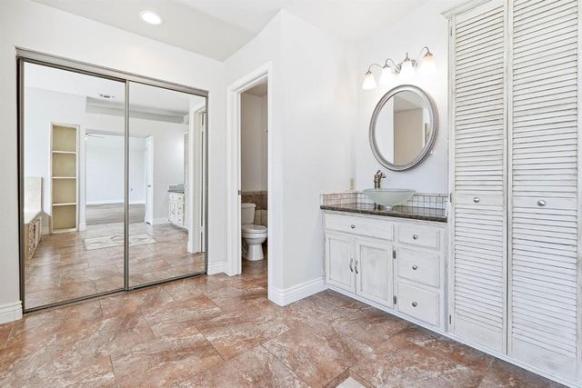105 Dulverton Cir, Folsom, CA 95630