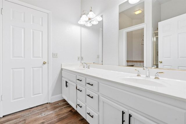 105 Dulverton Cir, Folsom, CA 95630
