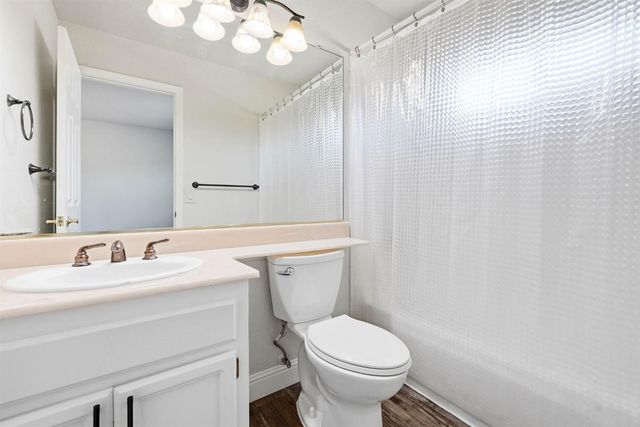 105 Dulverton Cir, Folsom, CA 95630