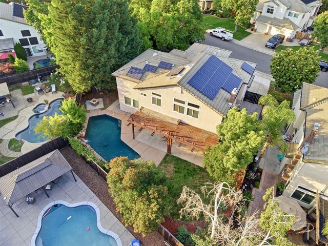 105 Dulverton Cir, Folsom, CA 95630