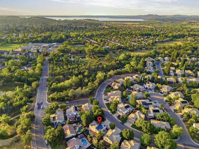 105 Dulverton Cir, Folsom, CA 95630