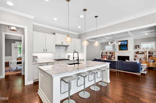 116 Crestview Road, Raleigh, NC 27609