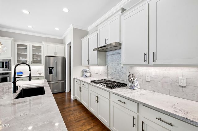 116 Crestview Road, Raleigh, NC 27609