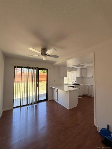 7538 Hawks Peak Way, San Diego, CA 92126