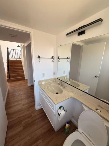 7538 Hawks Peak Way, San Diego, CA 92126