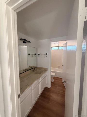 7538 Hawks Peak Way, San Diego, CA 92126