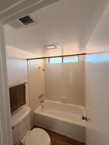 7538 Hawks Peak Way, San Diego, CA 92126