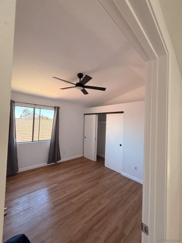 7538 Hawks Peak Way, San Diego, CA 92126