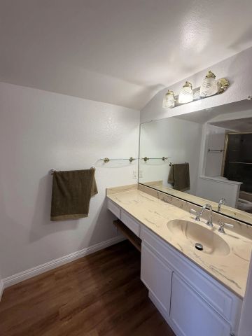 7538 Hawks Peak Way, San Diego, CA 92126