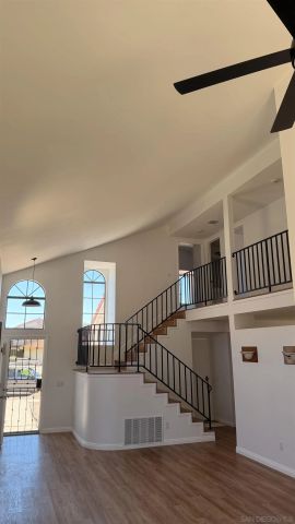 7538 Hawks Peak Way, San Diego, CA 92126