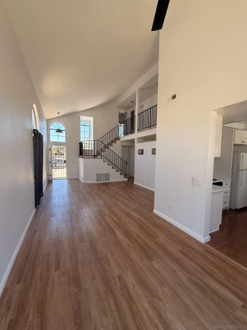 7538 Hawks Peak Way, San Diego, CA 92126