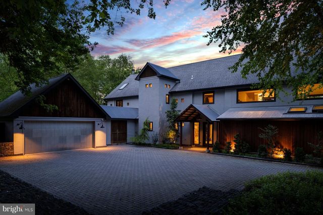 5828 STONEY HILL RD, New Hope, PA 18938