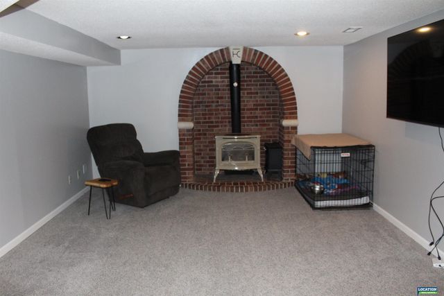 6121 Tennyson Circle, Lincoln, NE 68516