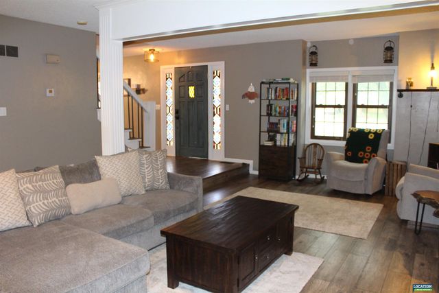 6121 Tennyson Circle, Lincoln, NE 68516