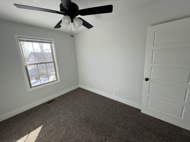 106 Adkins St, Clarksville, TN 37042