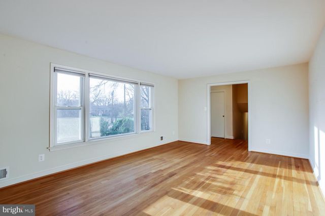 5000 TALBOIS PL, Alexandria, VA 22310